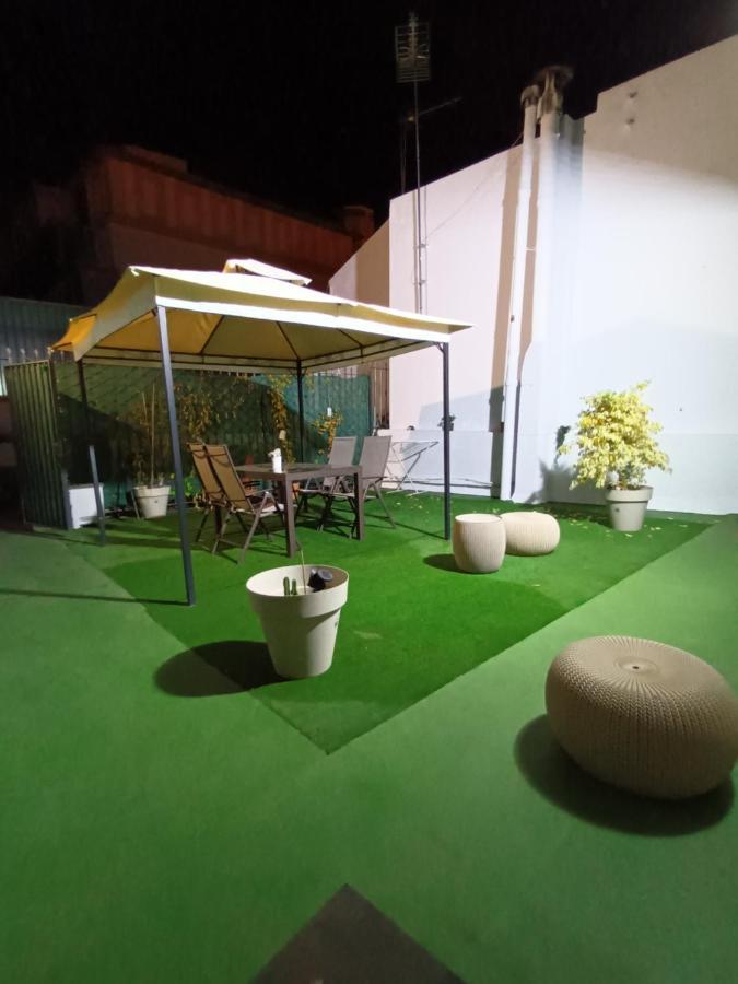 Апартаменты Atico Guadalquivir - Touristic Loft With Terrace Севилья Номер фото