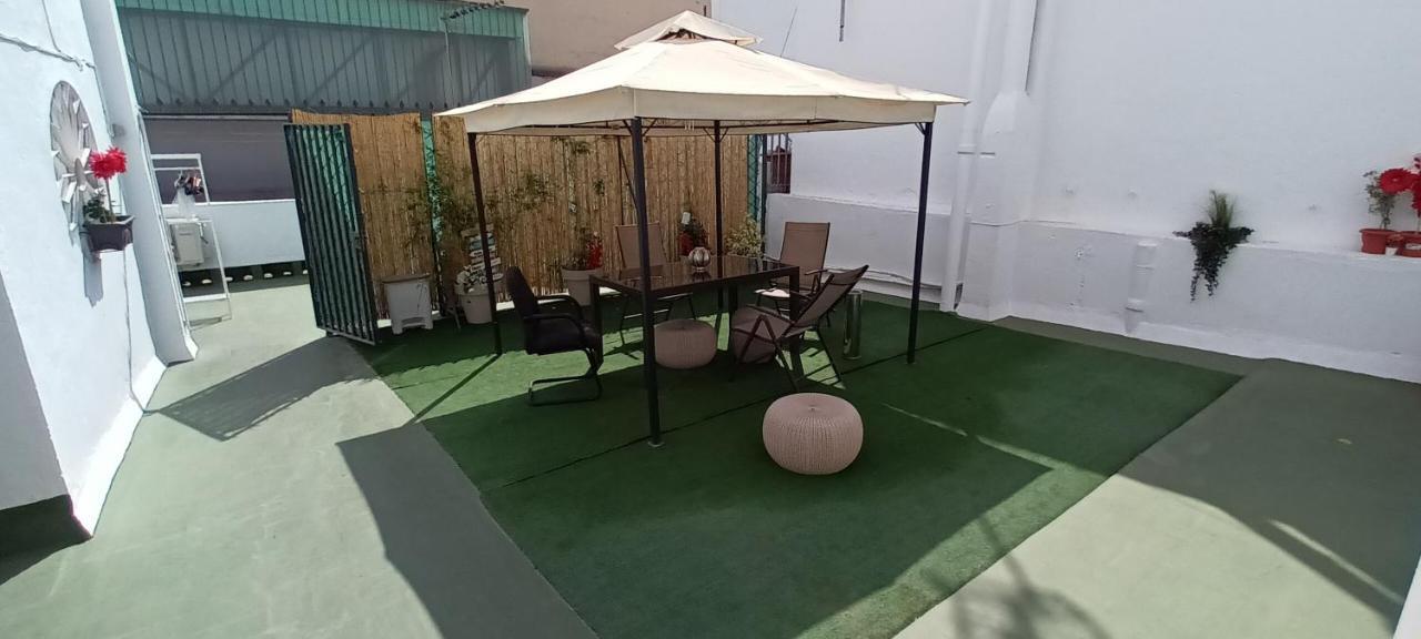 Апартаменты Atico Guadalquivir - Touristic Loft With Terrace Севилья Экстерьер фото